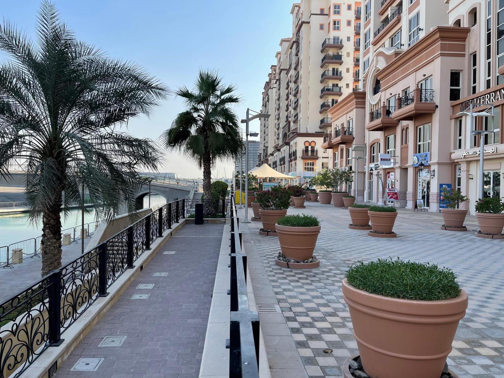 Great View, Dubai Sportcity, Parking Included, Nice Apartments Екстериор снимка