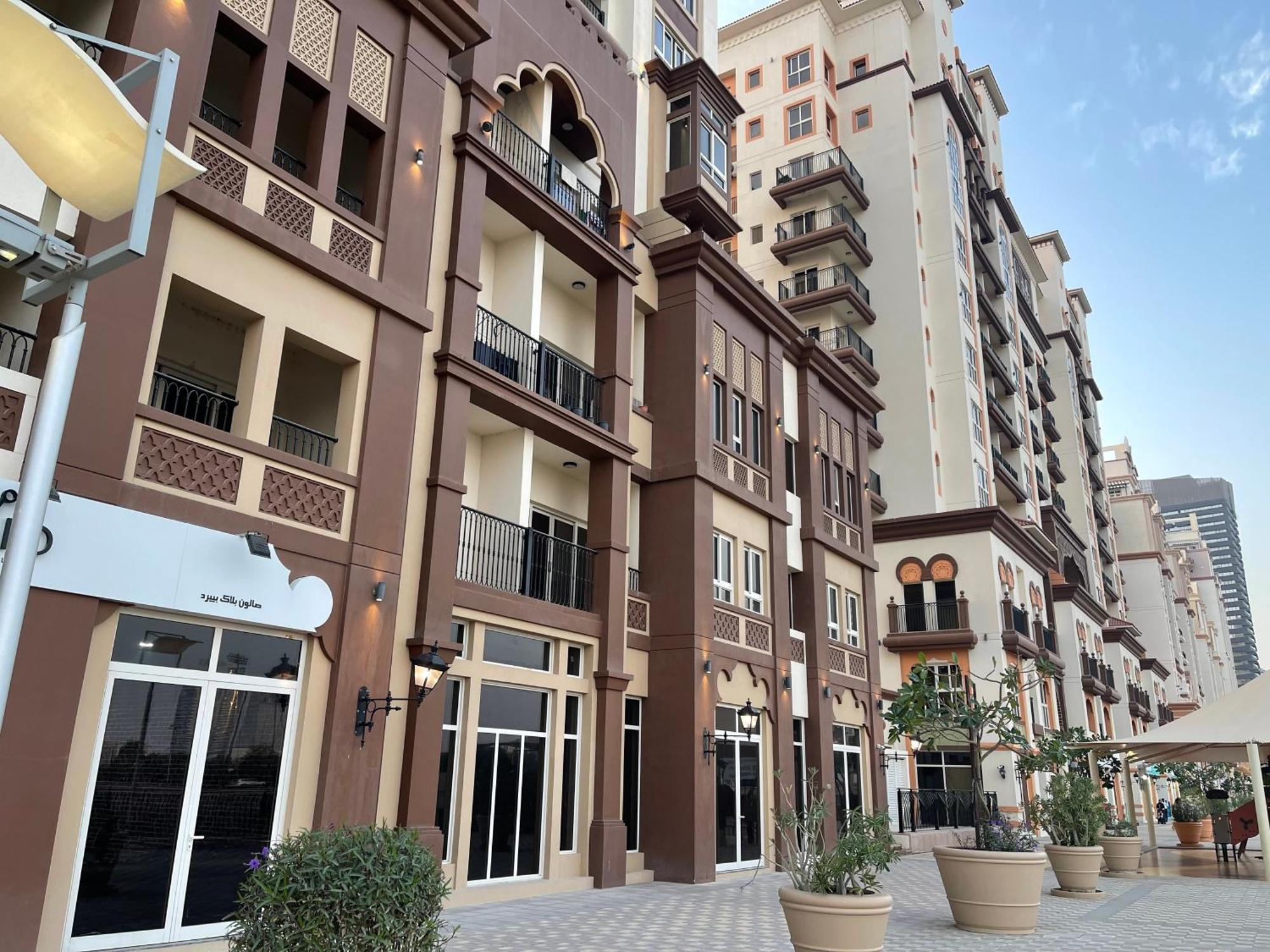 Great View, Dubai Sportcity, Parking Included, Nice Apartments Екстериор снимка