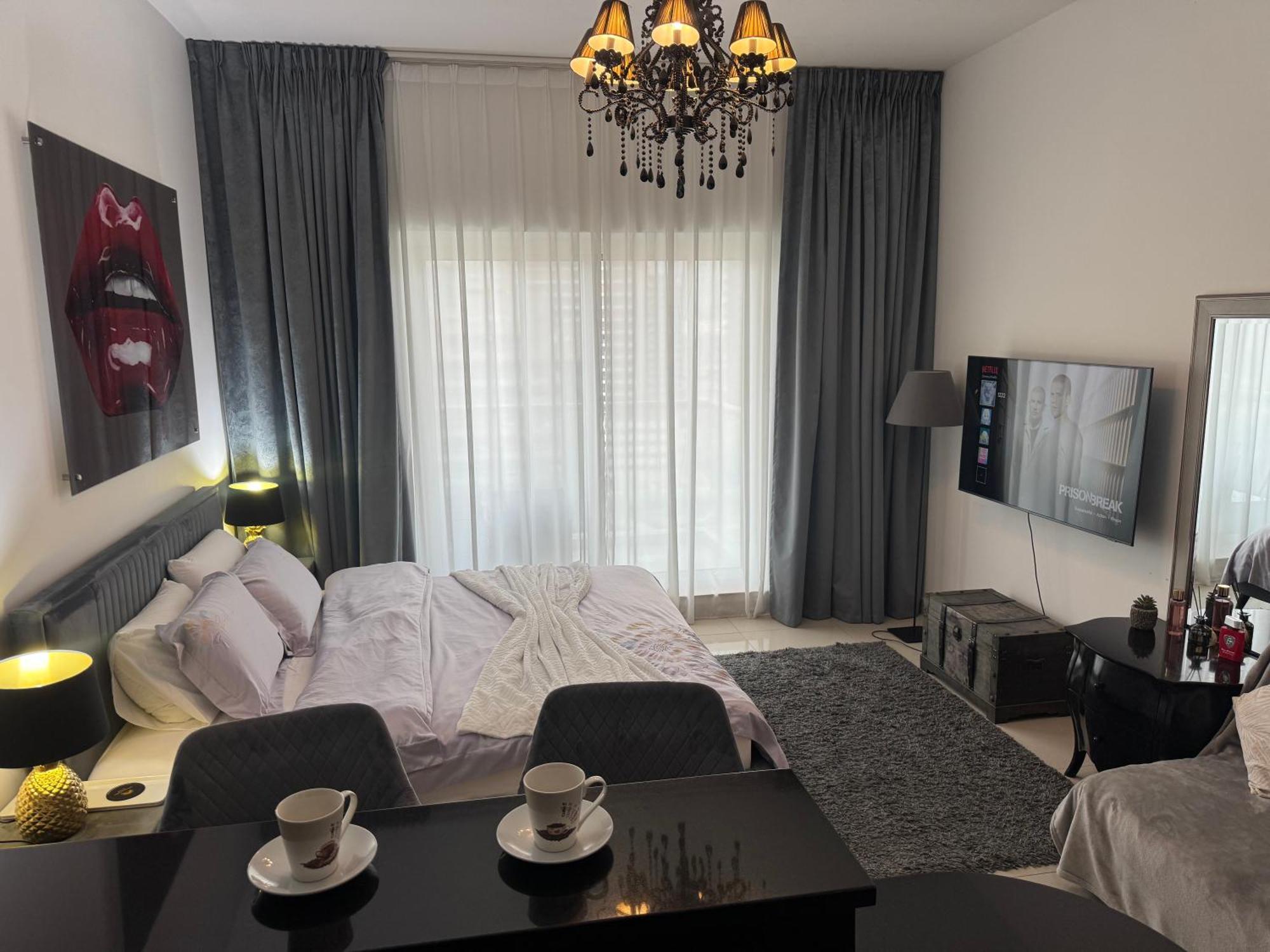 Great View, Dubai Sportcity, Parking Included, Nice Apartments Екстериор снимка